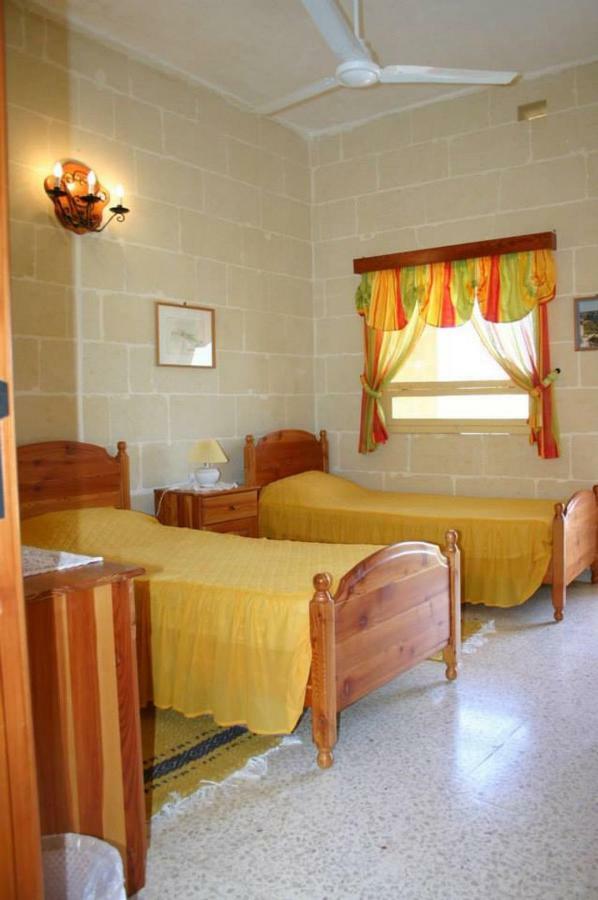 Villa Sylvia' S Millhouse Kerċem Esterno foto