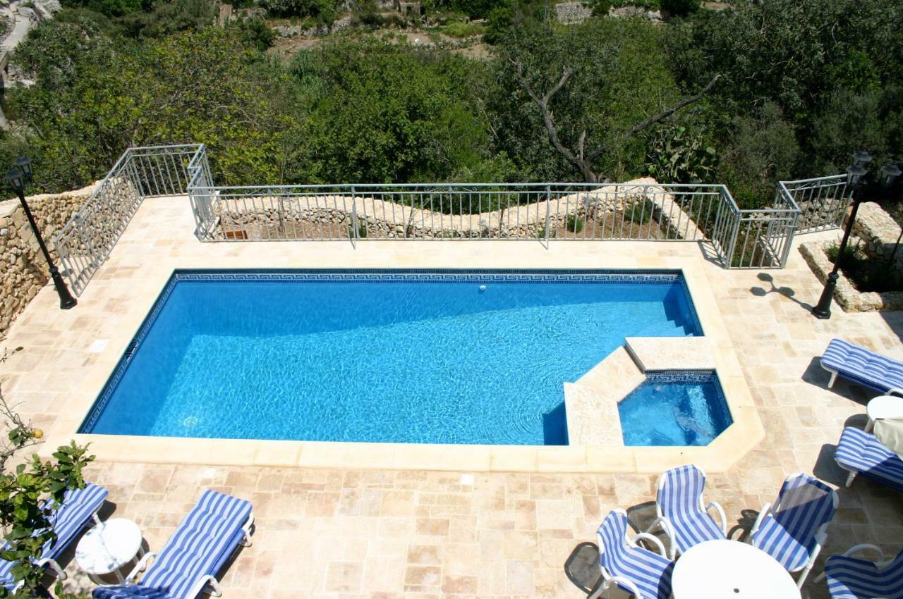 Villa Sylvia' S Millhouse Kerċem Esterno foto