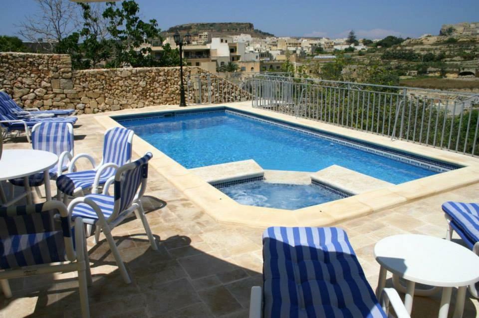 Villa Sylvia' S Millhouse Kerċem Esterno foto