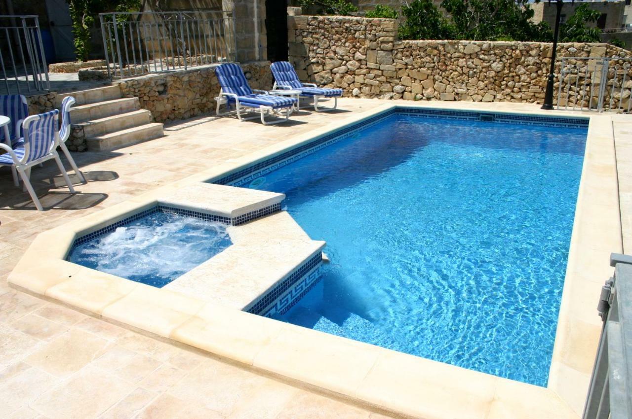 Villa Sylvia' S Millhouse Kerċem Esterno foto